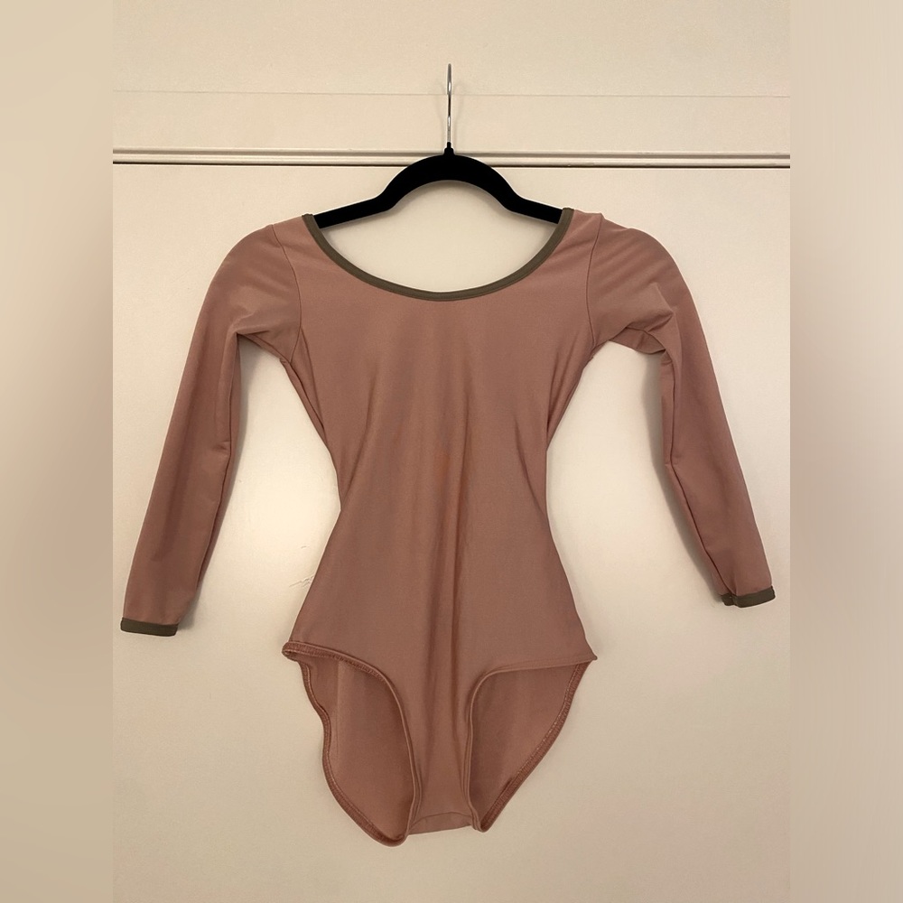 Yumiko Veronique with Sleeves Size Sm in Dusty Rose